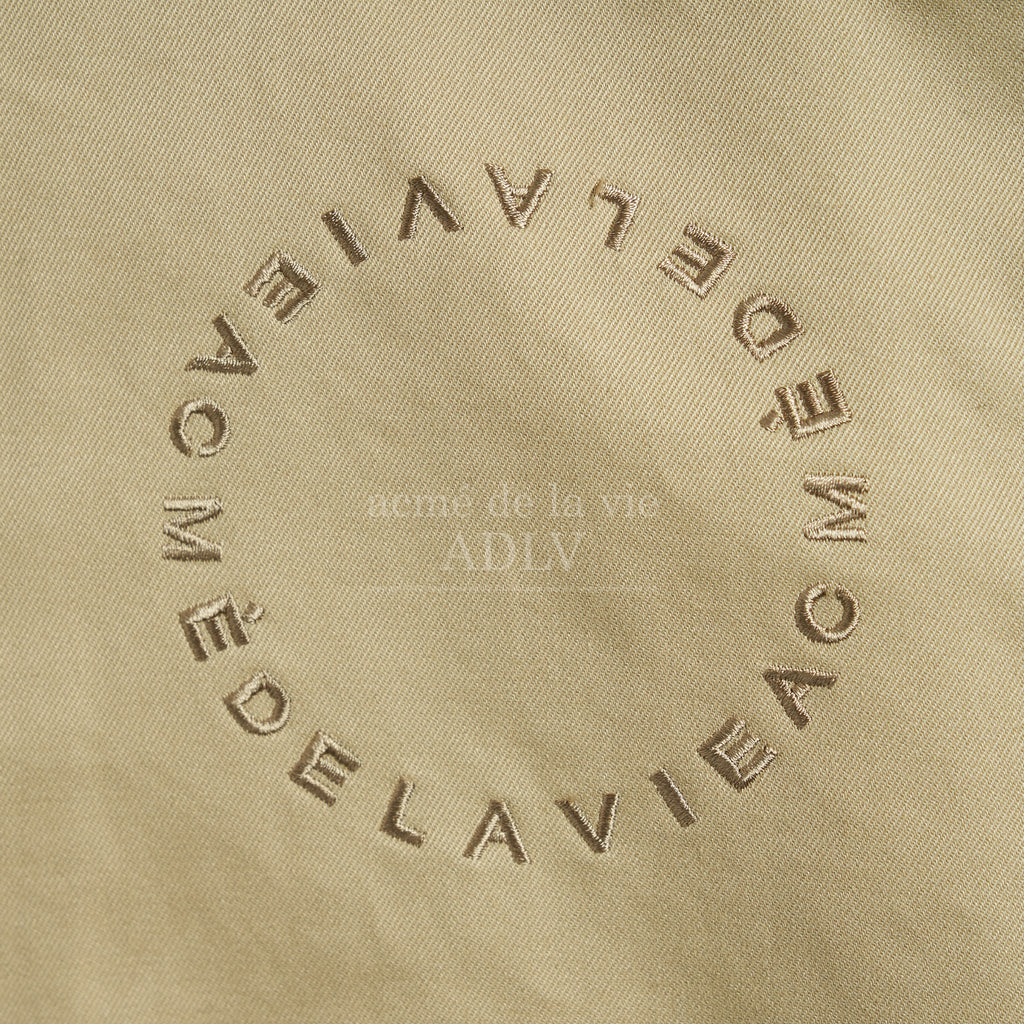 アクメドラビ(acme' de la vie) EMBROIDERY CIRCLE JACKET BEIGE