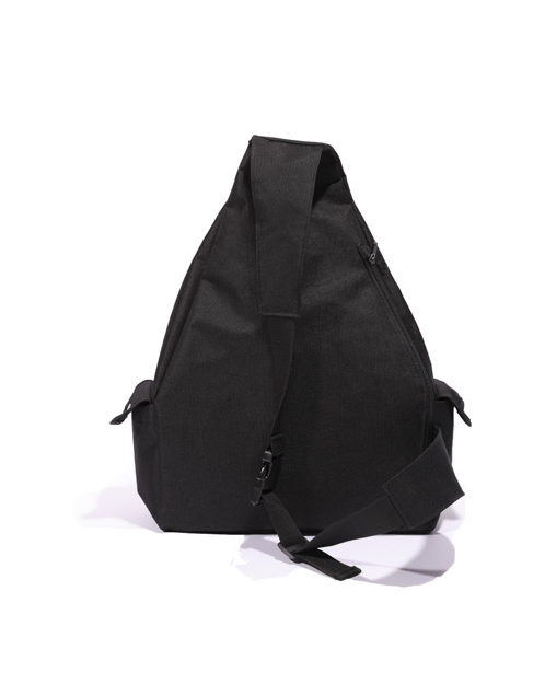 オウェンド(A-WENDE) TECH SLING BAG