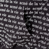 アクメドラビ(acme' de la vie) ADLV BLACK HOODIE LETTERING PATTERN