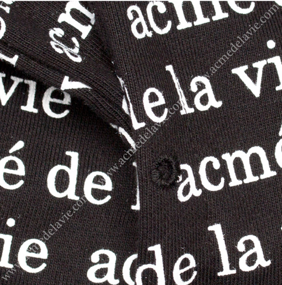 アクメドラビ(acme' de la vie) ADLV BLACK HOODIE LETTERING PATTERN