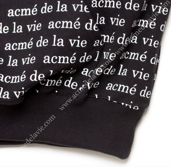 アクメドラビ(acme' de la vie) ADLV BLACK HOODIE LETTERING PATTERN