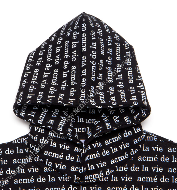 アクメドラビ(acme' de la vie) ADLV BLACK HOODIE LETTERING PATTERN