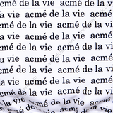 アクメドラビ(acme' de la vie) ADLV WHITE HOODIE LETTERING PATTERN