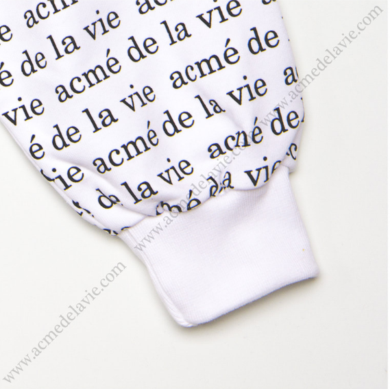 アクメドラビ(acme' de la vie) ADLV WHITE HOODIE LETTERING PATTERN