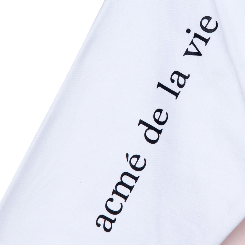 アクメドラビ(acme' de la vie) ADLV BABY FACE KISS HOODIE WHITE