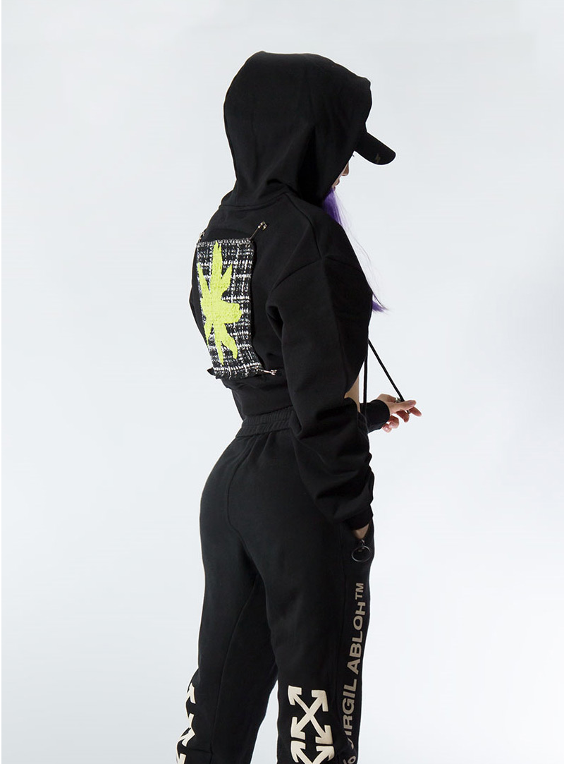 ブラックブロンド(BLACKBLOND) BBD Tweed Patch Crop Hoodie (Black)