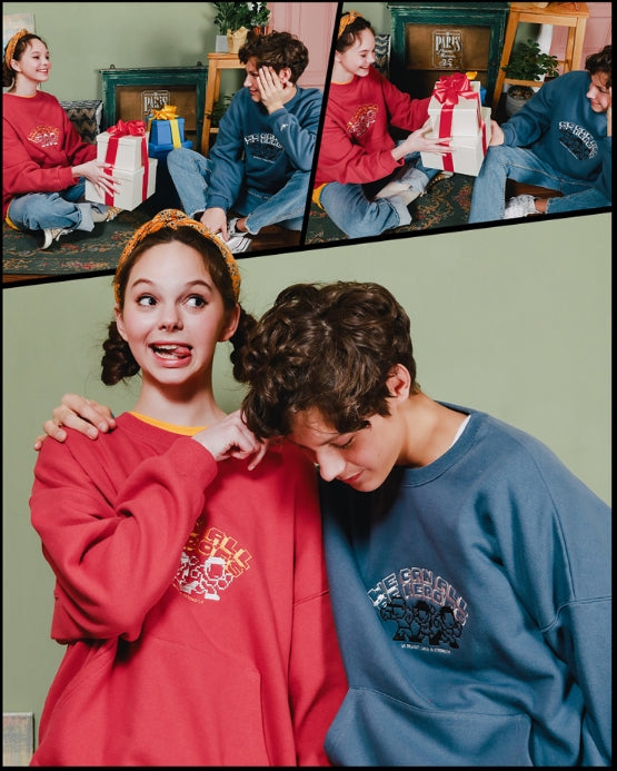 ダブルユーブイプロジェクト(WV PROJECT) WE CAN BE HERO SWEATSHIRTS RED JJMT7236