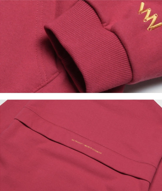 ダブルユーブイプロジェクト(WV PROJECT) WE CAN BE HERO SWEATSHIRTS RED JJMT7236