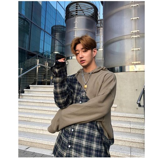 トレンディウビ(Trendywoobi) hoody (カーキ)