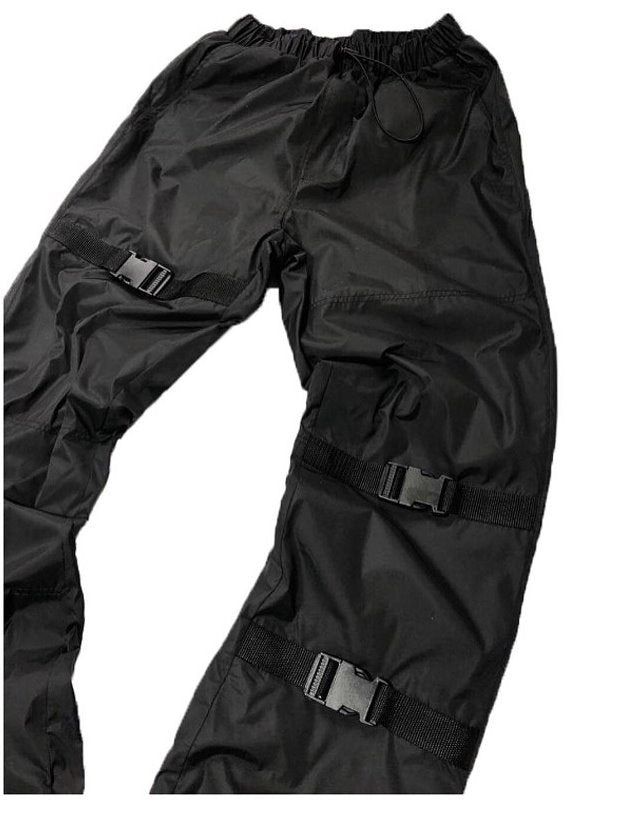 トレンディウビ(Trendywoobi) Strap Windruner Pants (BLACK)