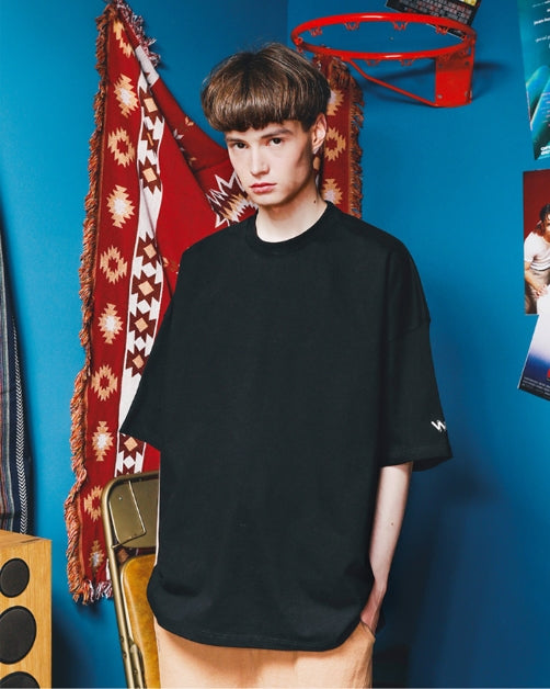 ダブルユーブイプロジェクト(WV PROJECT) Irish half-sleeved tea shirt Black KHST7281