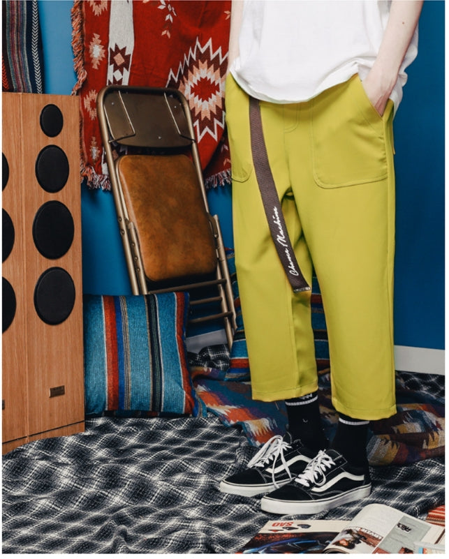 ダブルユーブイプロジェクト(WV PROJECT) BELT BANDING CROP PANTS Olive JJLP7257