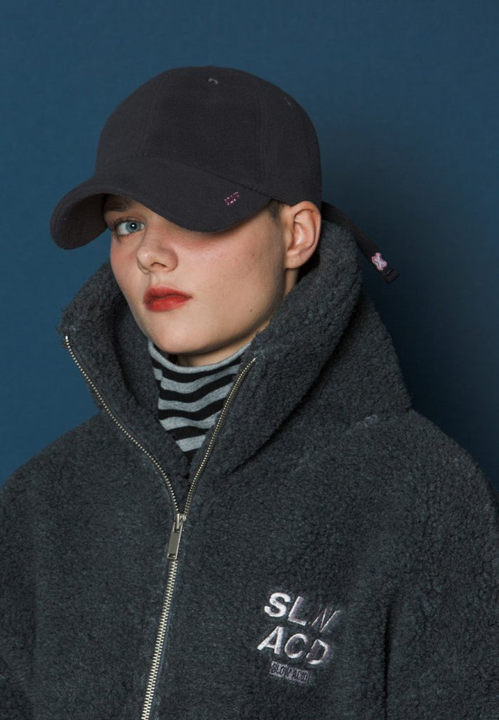スローアシッド(SLOW ACID) X Buckle Cap (FLEECE_CHARCOAL)