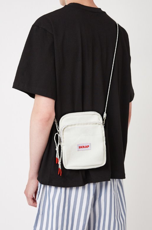 スクラップ(SKRAP) DENIM small bag Off white