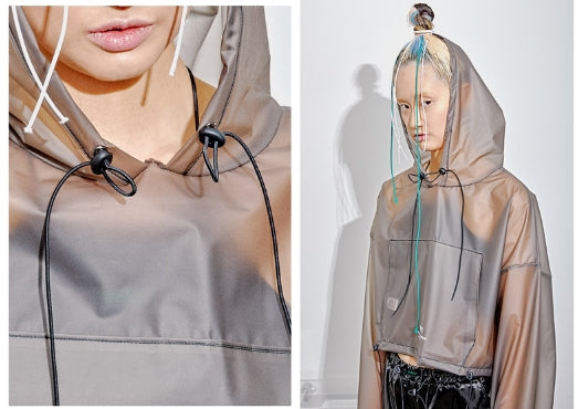 オージーオーディー(OZOD) URETHANE CROP HOOD