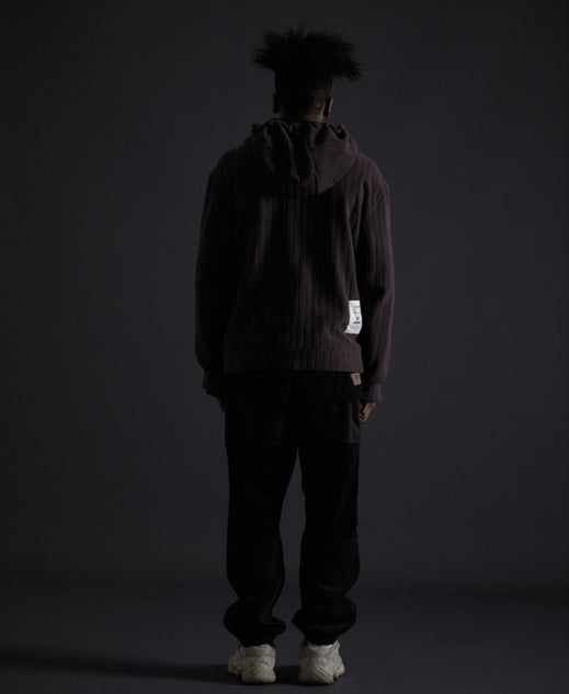 オベルー(OVERR) TOME.5 FLEECED CHARCOAL INCISION HOODIE