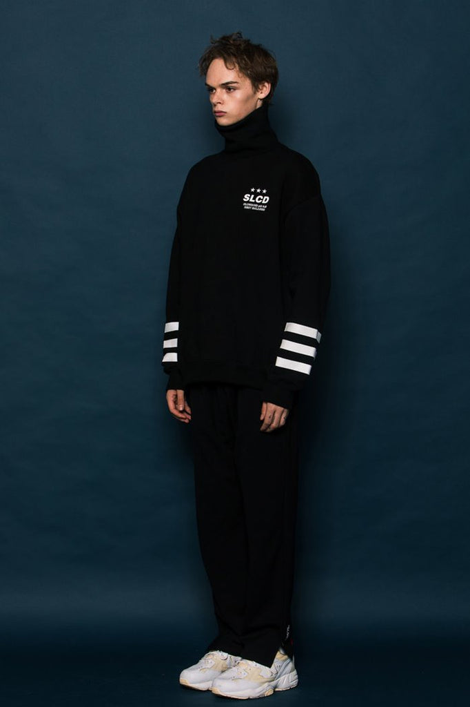 スローアシッド(SLOW ACID) 3LINE Turtleneck Sweatshirt (BLACK)