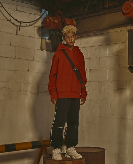 オベルー(OVERR) 18FW CIRCLE BS ORANGE PIPING HOODIE