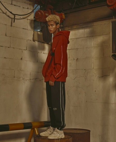 オベルー(OVERR) 18FW CIRCLE BS ORANGE PIPING HOODIE