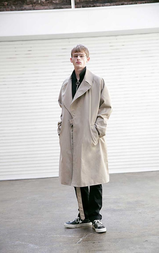 メスノウン(MASSNOUN) D OVERSIZED RAGLAN TRENCH COAT MSECT001-BG