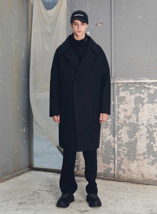 メスノウン(MASSNOUN) DOUBLE OVERSIZED SUBJECT BELT WOOL COAT MFECT003-BK
