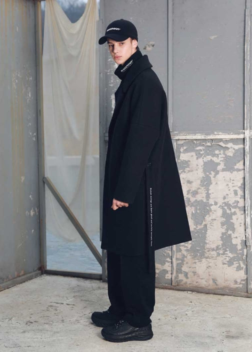 メスノウン(MASSNOUN) DOUBLE OVERSIZED SUBJECT BELT WOOL COAT MFECT003-BK