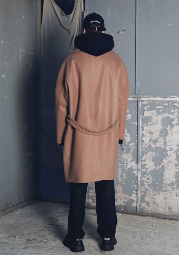 メスノウン(MASSNOUN) DOUBLE OVERSIZED SUBJECT BELT WOOL COAT MFECT003-CM