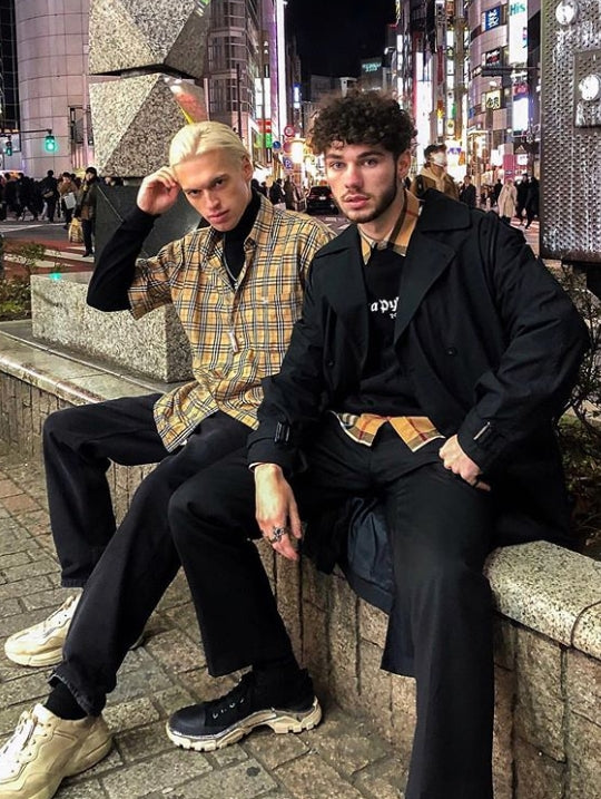 トレンディウビ(Trendywoobi) Black 3rope strap trenchcoat