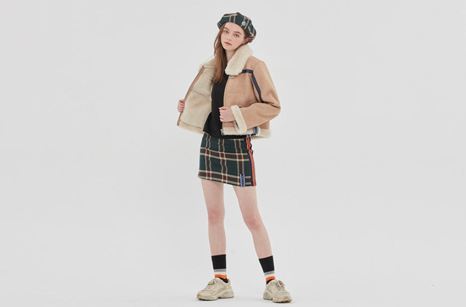 ロマンティッククラウン(ROMANTIC CROWN) GNAC SHORT MOUTON JACKET_BEIGE