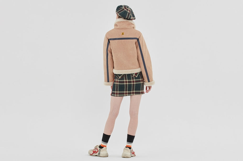 ロマンティッククラウン(ROMANTIC CROWN) GNAC SHORT MOUTON JACKET_BEIGE