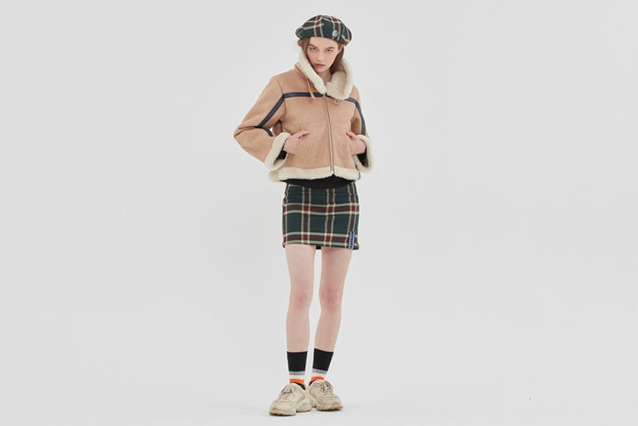 ロマンティッククラウン(ROMANTIC CROWN) GNAC SHORT MOUTON JACKET_BEIGE