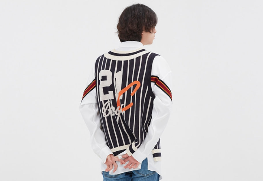 ロマンティッククラウン(ROMANTIC CROWN) V NECK STRIPE VEST_NAVY