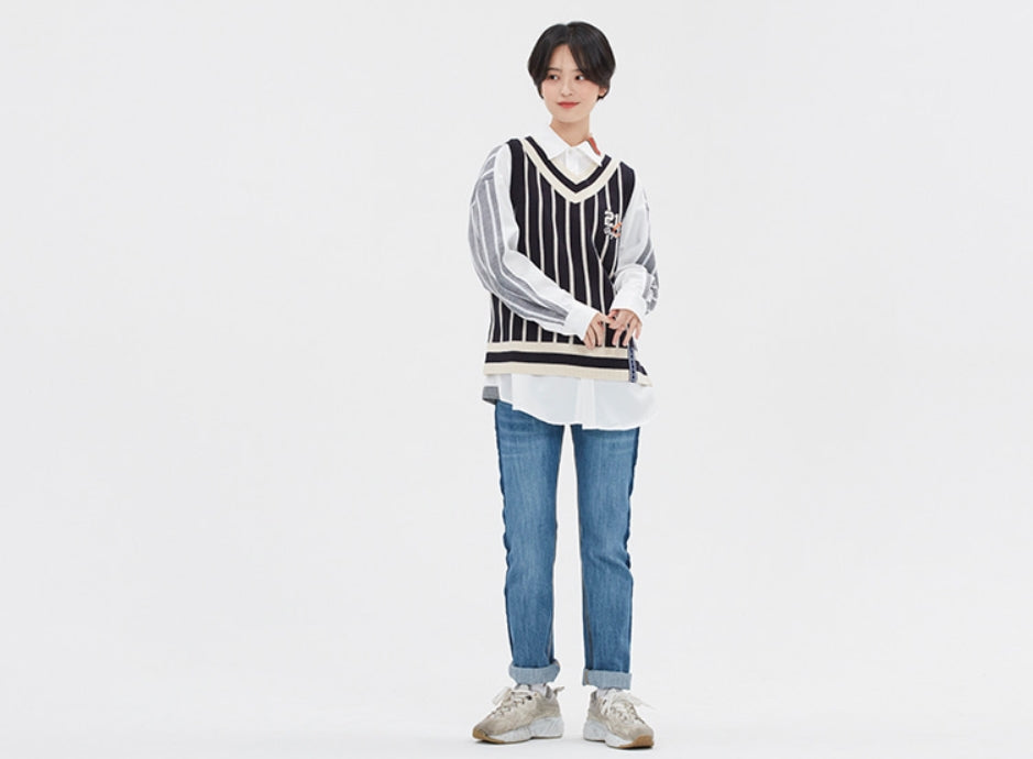 ロマンティッククラウン(ROMANTIC CROWN) V NECK STRIPE VEST_NAVY