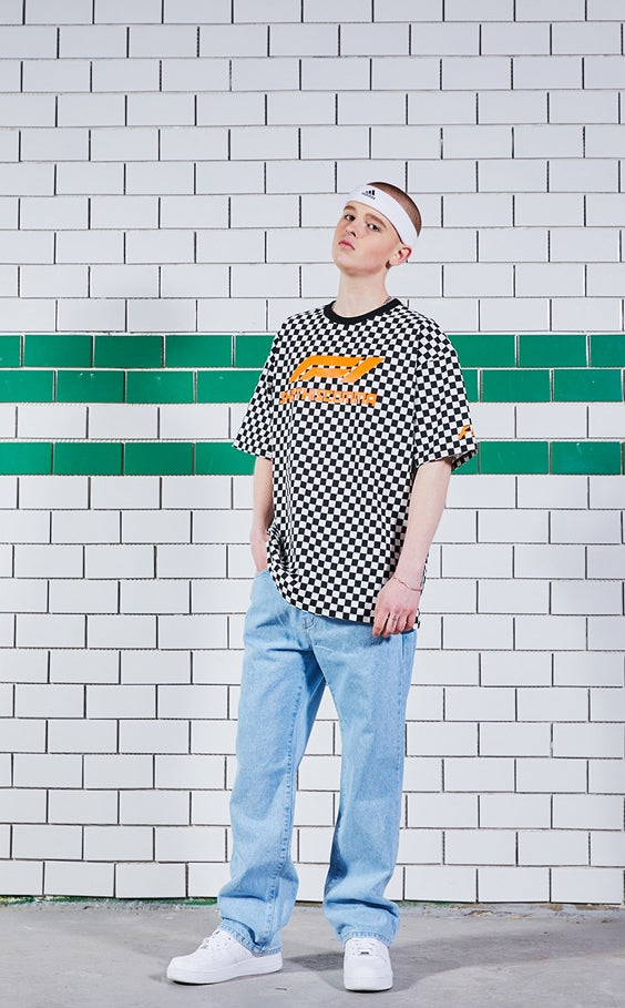 シディスコンマ(SHETHISCOMMA) LIGHT WIDE DENIM PANTS