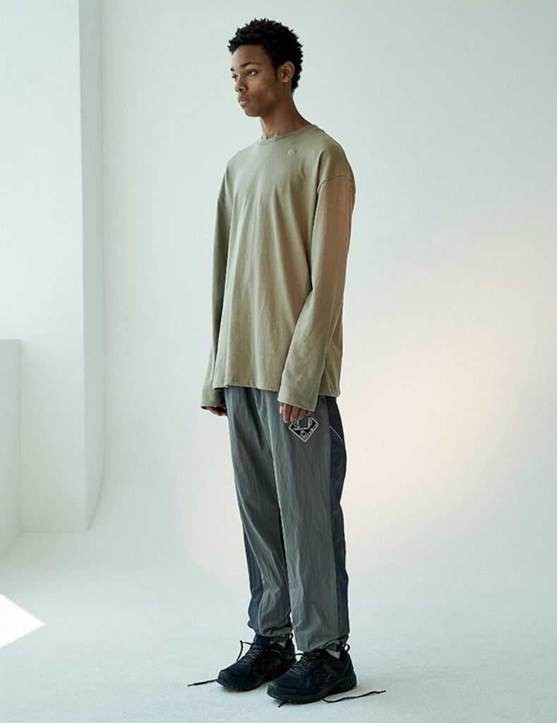 オベルー(OVERR)19FW OVR LOGO KHAKI L/S TEE