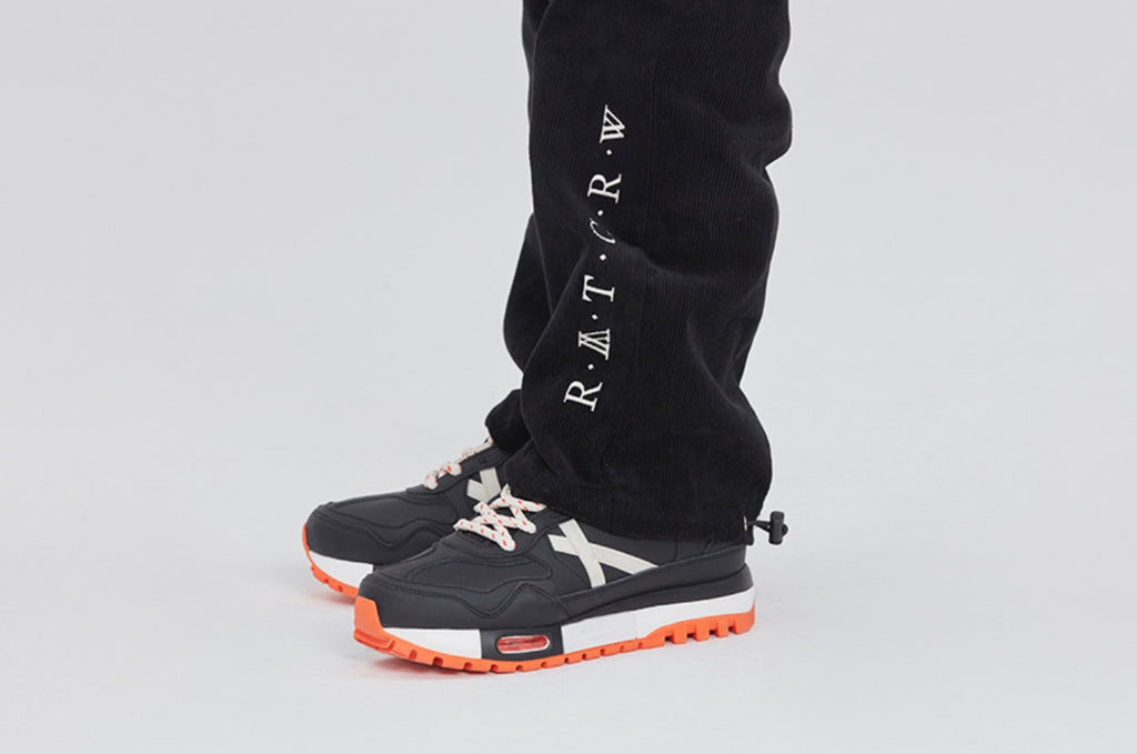 ロマンティッククラウン(ROMANTIC CROWN) CORDUROY POCKET PANTS_BLACK