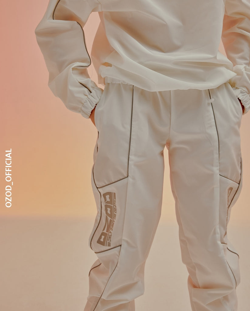 オージーオーディー(OZOD) LIGHT PIPING PANTS