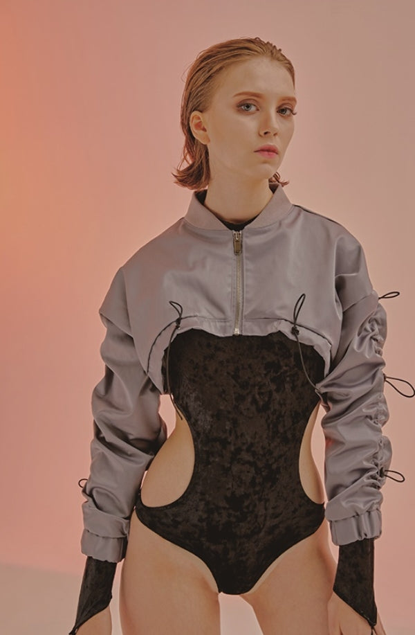 オージーオーディー(OZOD) CROP BLOUSON