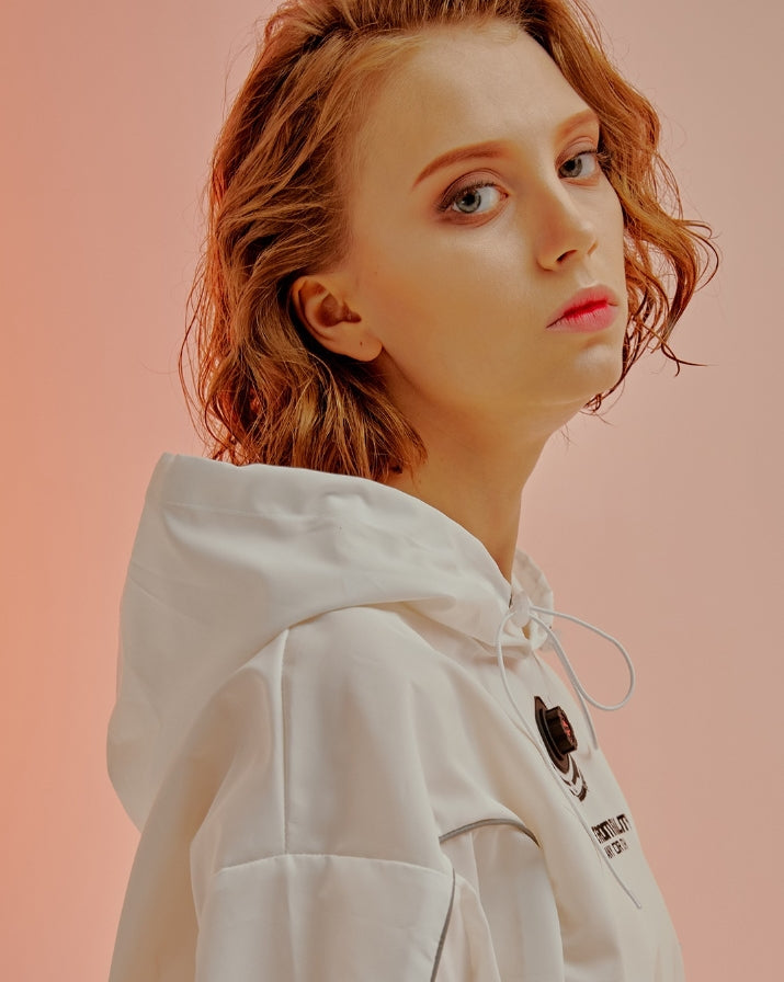 オージーオーディー(OZOD) LIGHT PIPING CROP HOODY