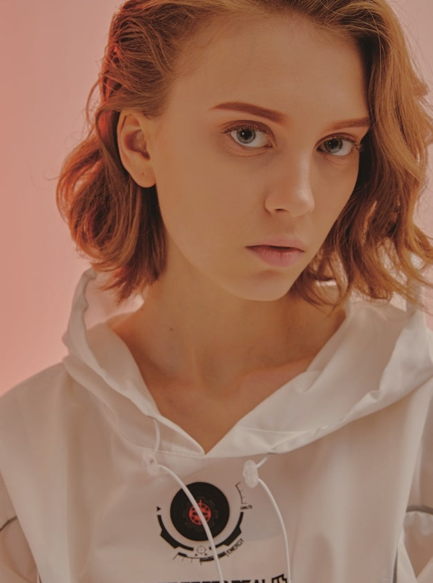 オージーオーディー(OZOD) LIGHT PIPING CROP HOODY