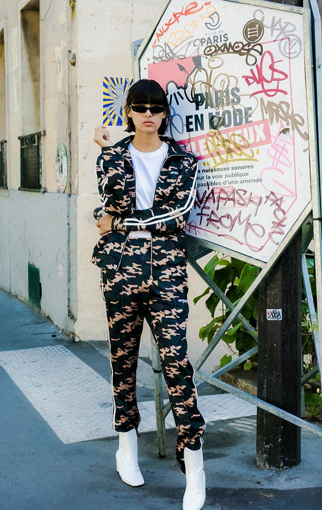 シディスコンマ(SHETHISCOMMA) RETRO CAMO JERSEY