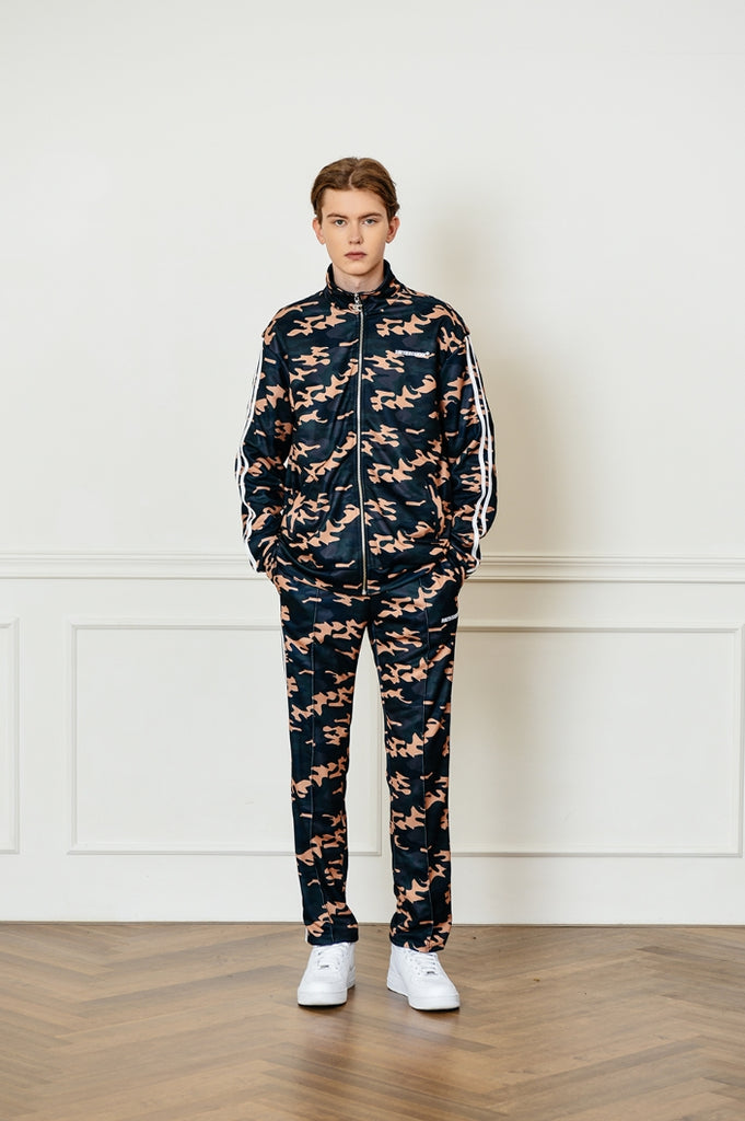 シディスコンマ(SHETHISCOMMA) RETRO CAMO JERSEY