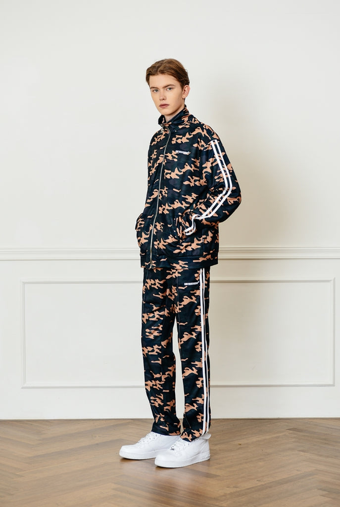 シディスコンマ(SHETHISCOMMA) RETRO CAMO JERSEY