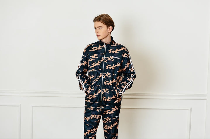 シディスコンマ(SHETHISCOMMA) RETRO CAMO JERSEY