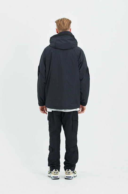 セイントペイン(SAINTPAIN)  SP HOOD WIND PARKA