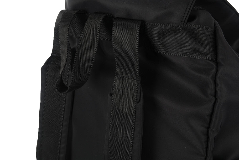 ドルム (Do'LM) Multi Pocket Backpack