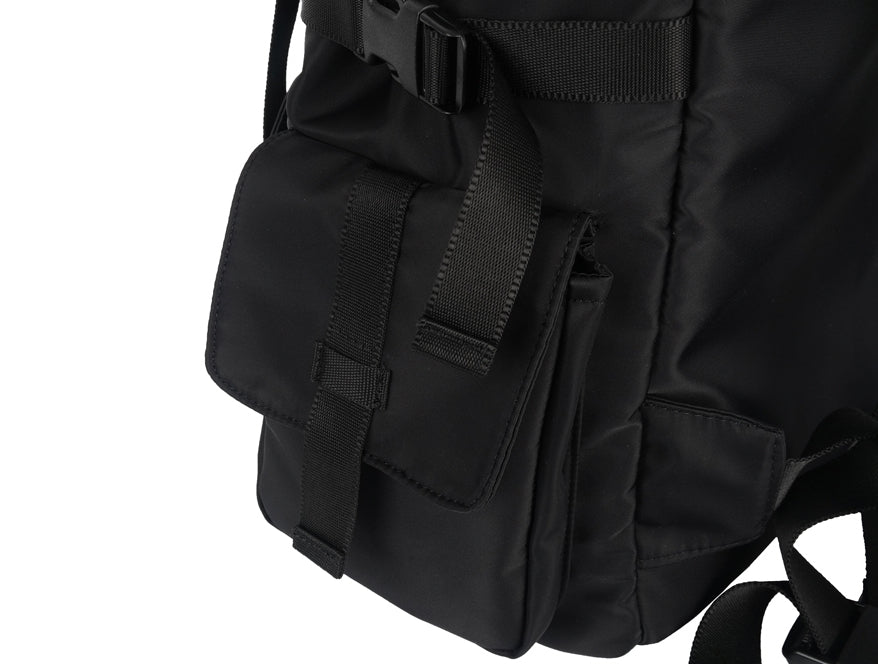 ドルム (Do'LM) Multi Pocket Backpack