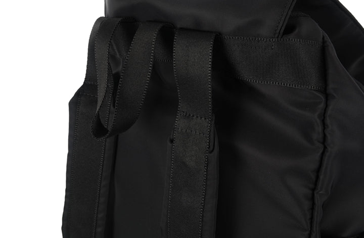 ドルム (Do'LM) Strap Silver Button Backpack