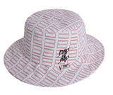 ベドインベド(BADINBAD) Tabs Logo bucket hat_White