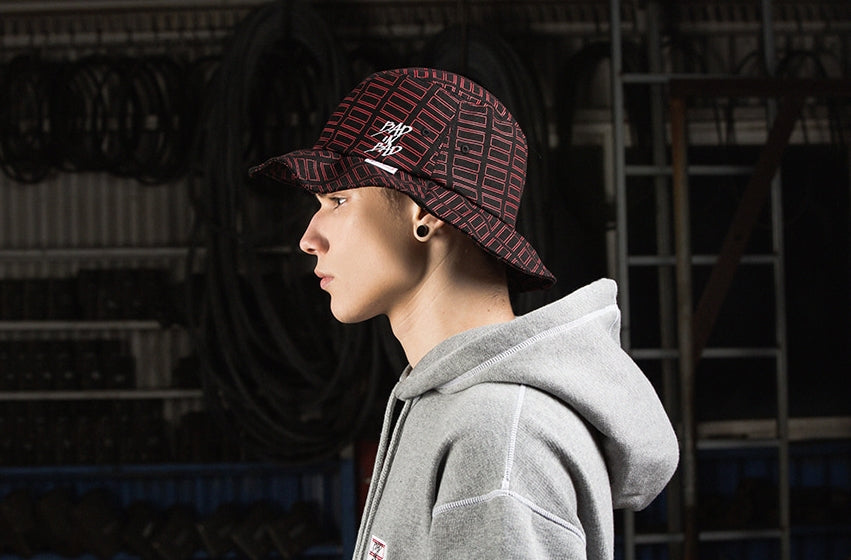 ベドインベド(BADINBAD) 	TABS LOGO BUCKET HAT_BLACK